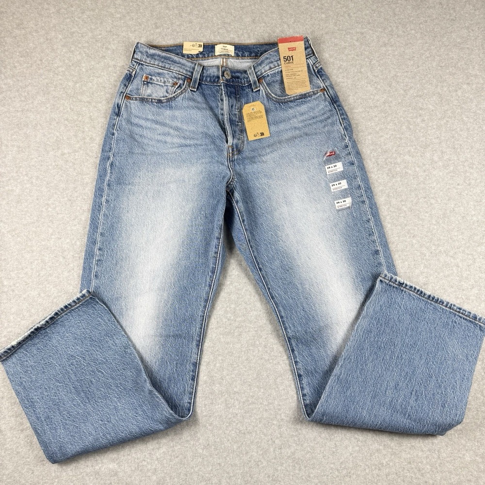 Levi's Women's 501 Curve Straight Leg Stretch Jeans Light Wash 29x30 Button Fly - Picture 3 of 6